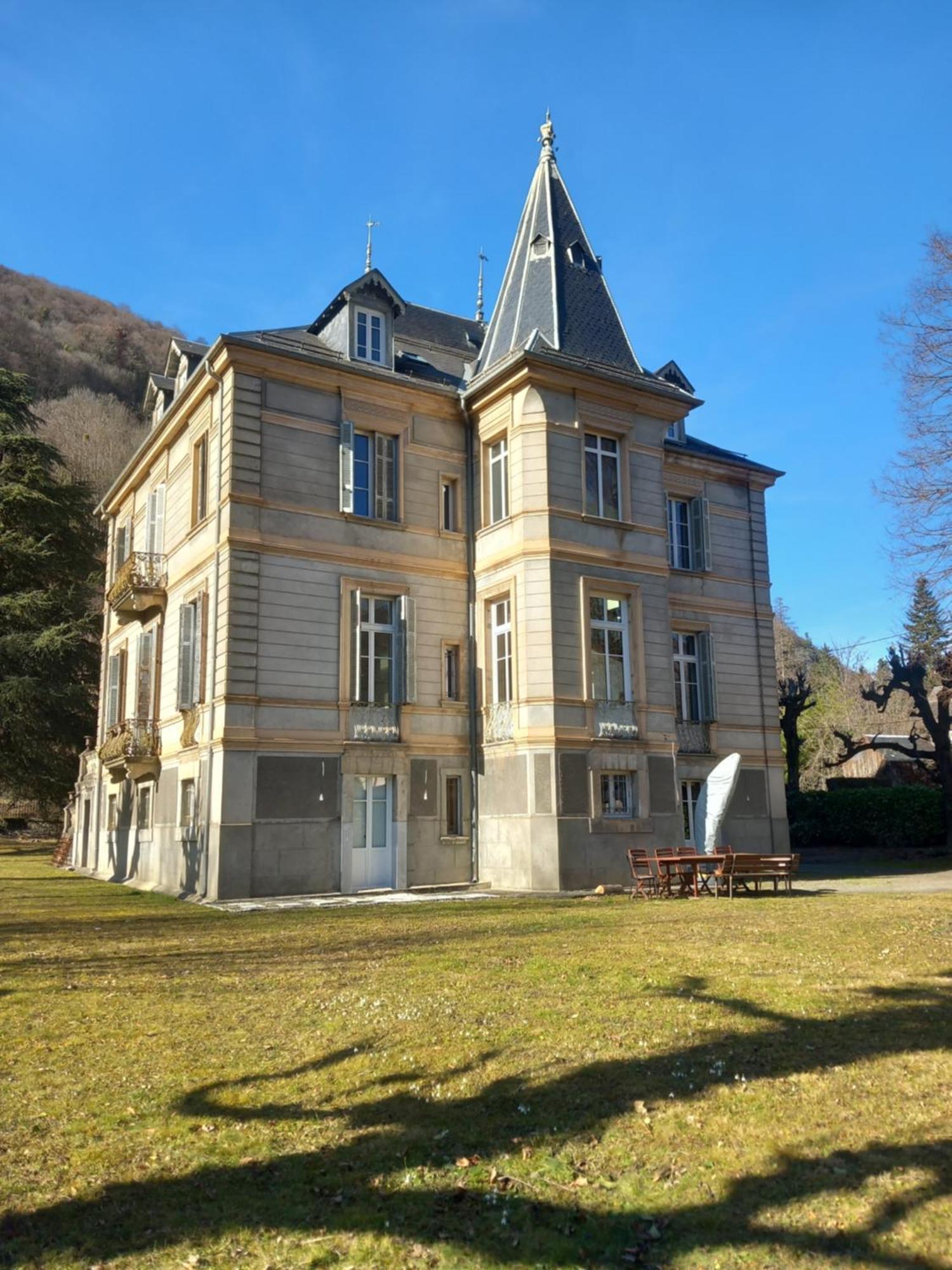 Villa Du Lys Bagnères-de-Luchon Exterior foto